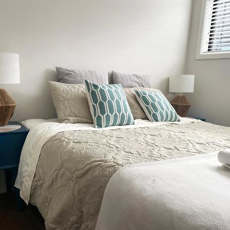 Wharf Retreat Unit 2 Apartment Tauranga Bagian luar foto