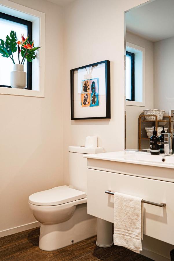 Wharf Retreat Unit 2 Apartment Tauranga Bagian luar foto